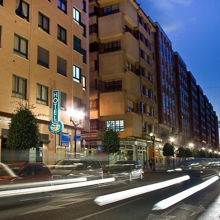 Hotel Playa Poniente Хихон Екстериор снимка