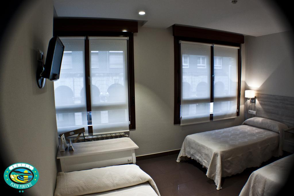 Hotel Playa Poniente Хихон Екстериор снимка