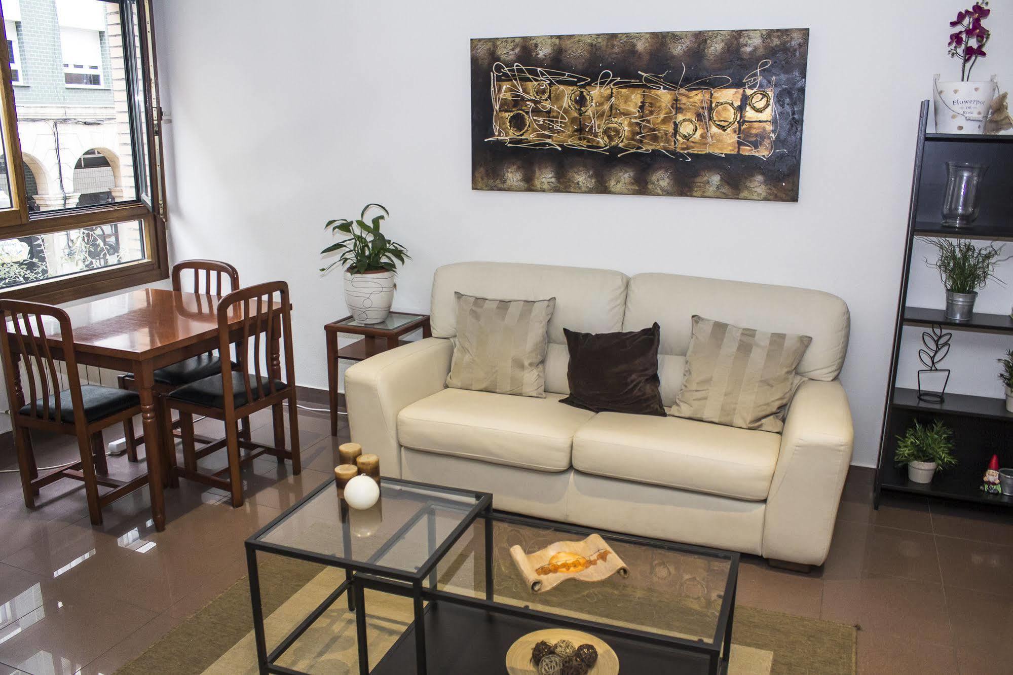Hotel Playa Poniente Хихон Екстериор снимка